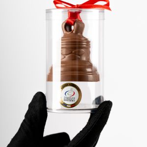 Cloche en chocolat suspendue